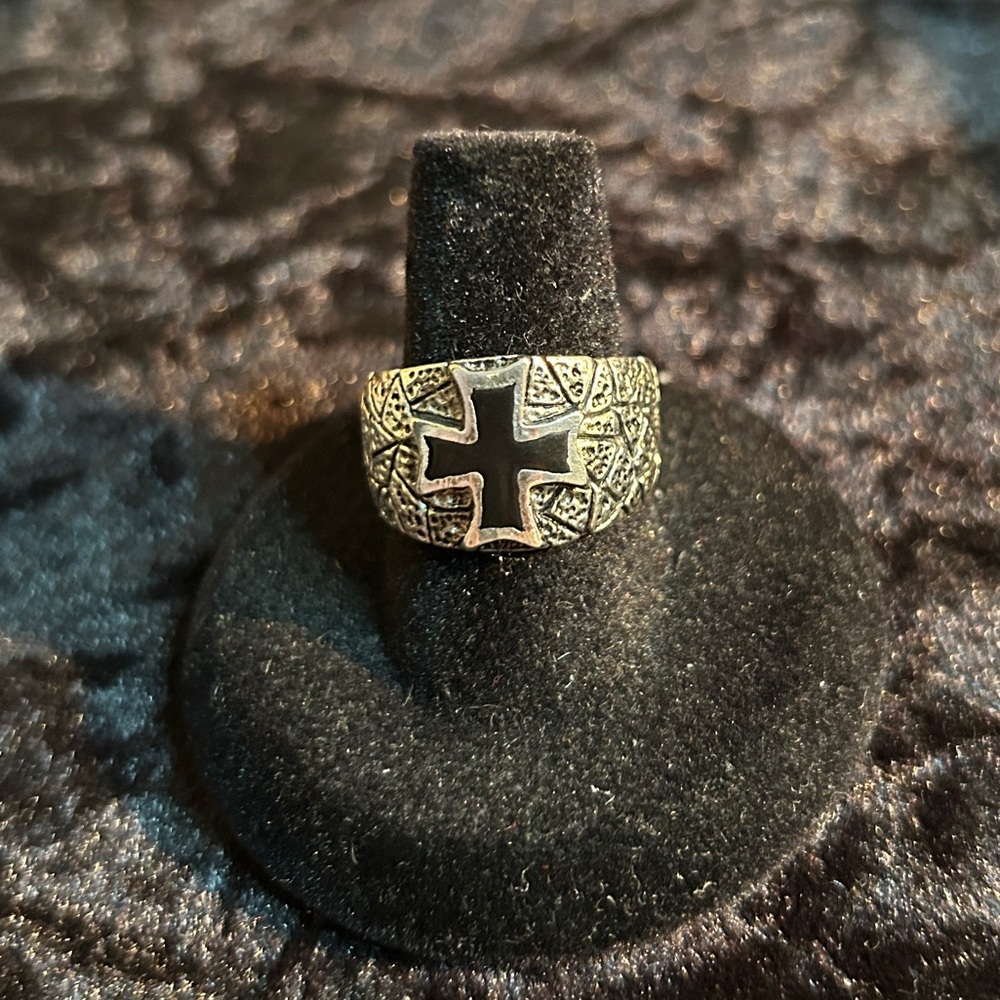 VINTAGE BIKER RING SILVER IRON CROSS RING